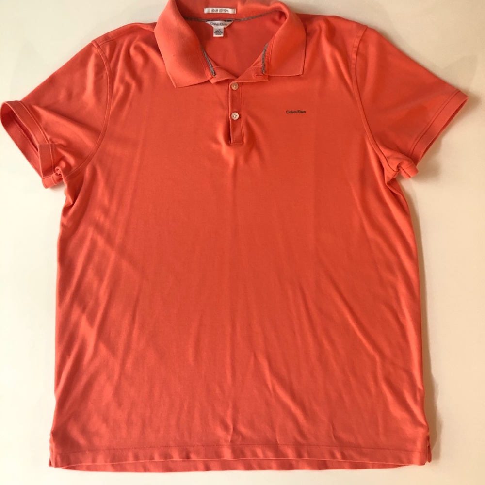 Calvin Klein Polo.
